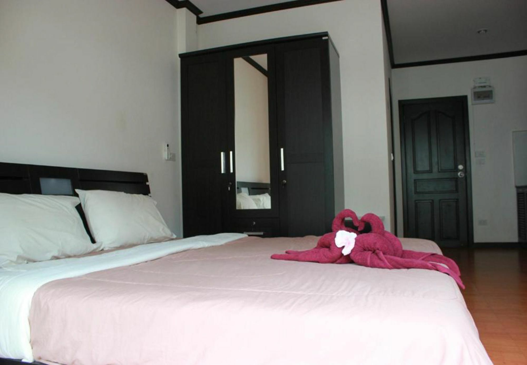 K&J Apartment Ban Nong Tabaek ภายนอก รูปภาพ