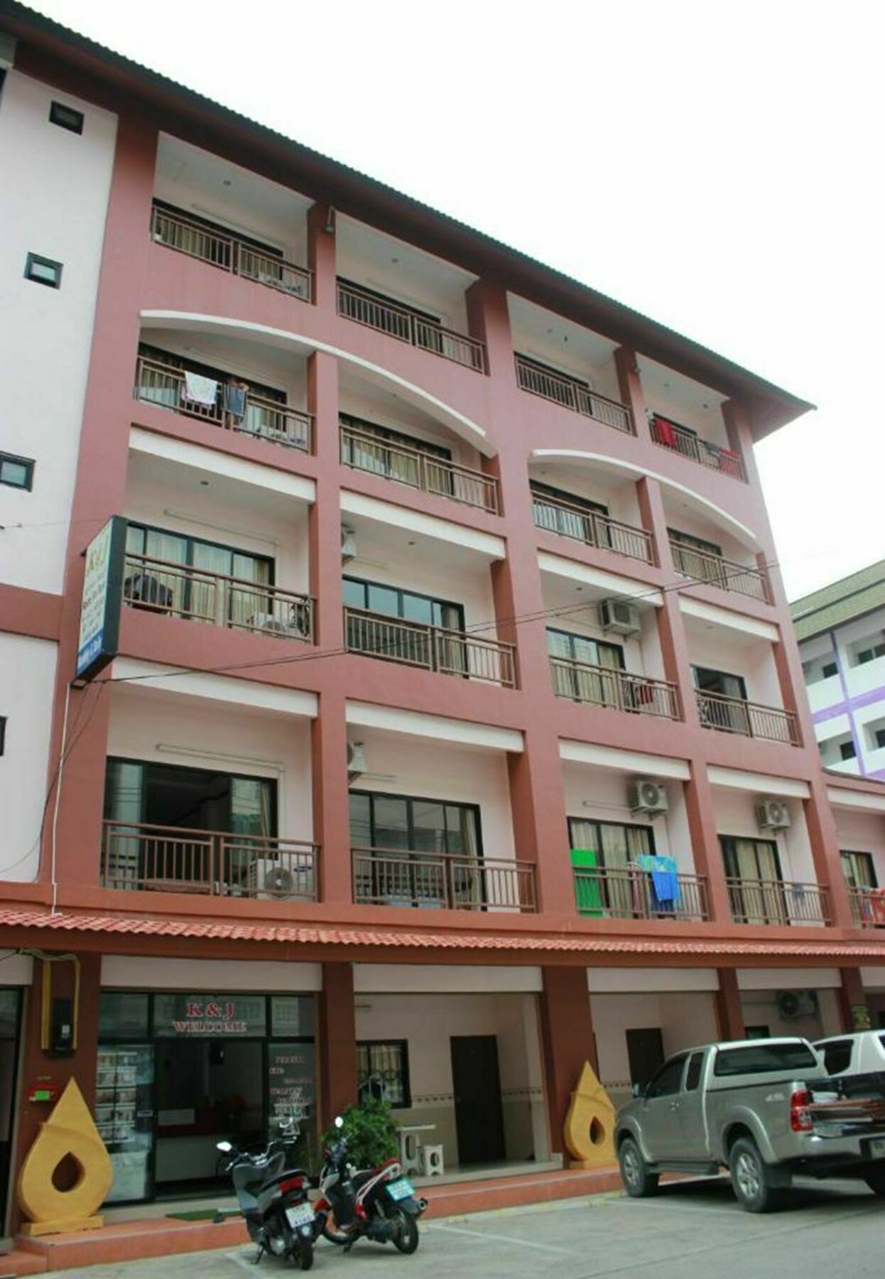 K&J Apartment Ban Nong Tabaek ภายนอก รูปภาพ